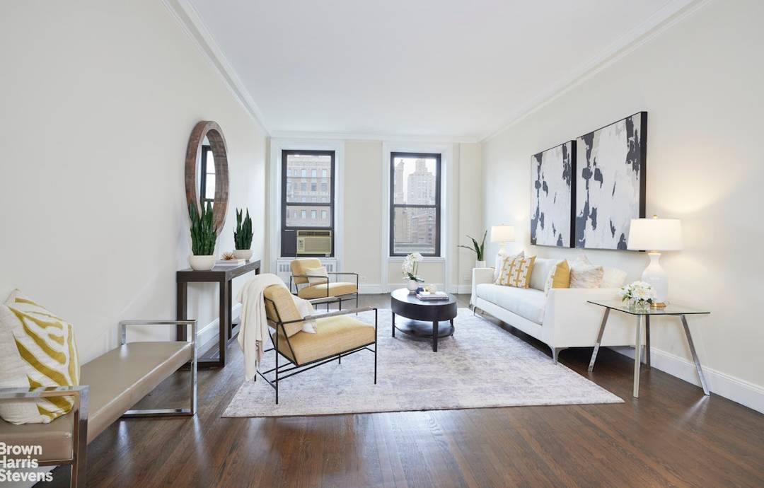 Located in a distinguished 1912 masterfully designed by Schwartz amp ; Gross, this elegant two bedroom residence blends timeless architecture with gracious modern living.