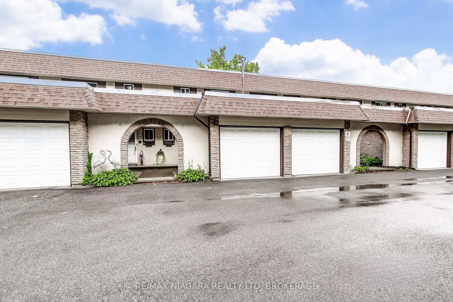 Welcome to this beautifully maintained 3 bedroom, 2 bathroom condo style townhouse offering the perfect blend of comfort, convenience, and care free living.