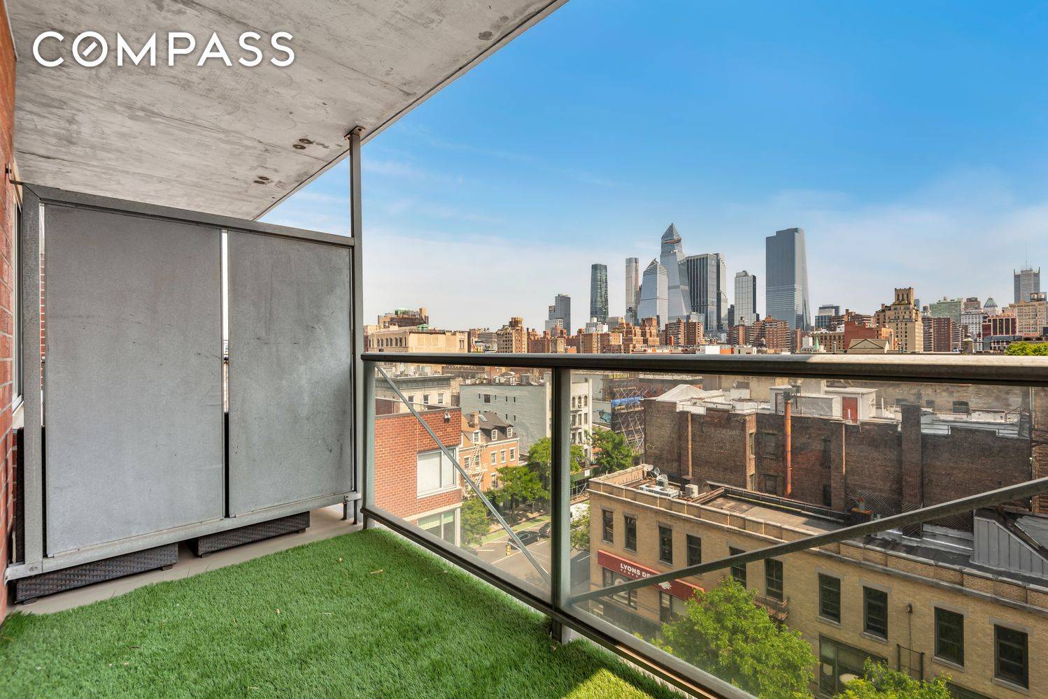 Tucked away in the heart of Chelsea, this beautifully renovated one bedroom blends modern design with everyday comfort.