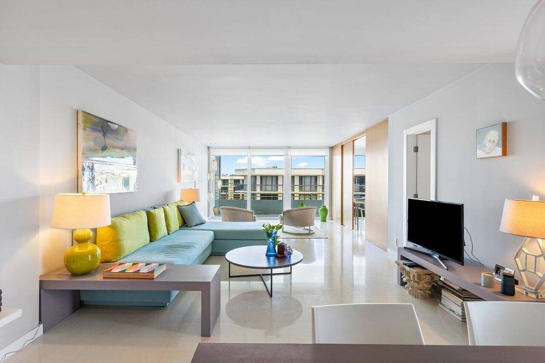 This tastefully renovated 2BR 2BA corner unit offers a large private balcony with beautiful Ocean Intracoastal views.