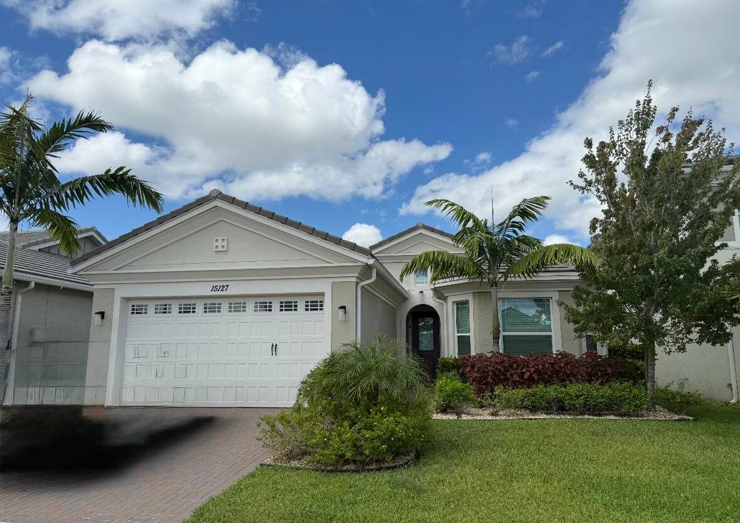 PREMIUM LOT PRICED TO SELL !