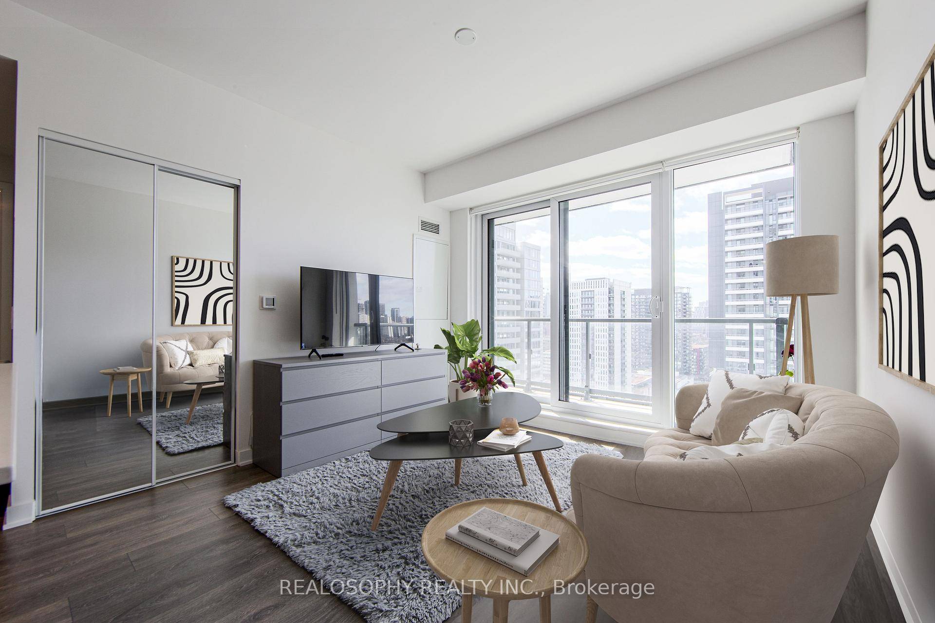 Immaculate Condition 1 Bedroom, 1 Bathroom, Bright Condo For Sale at Artwork Condos.