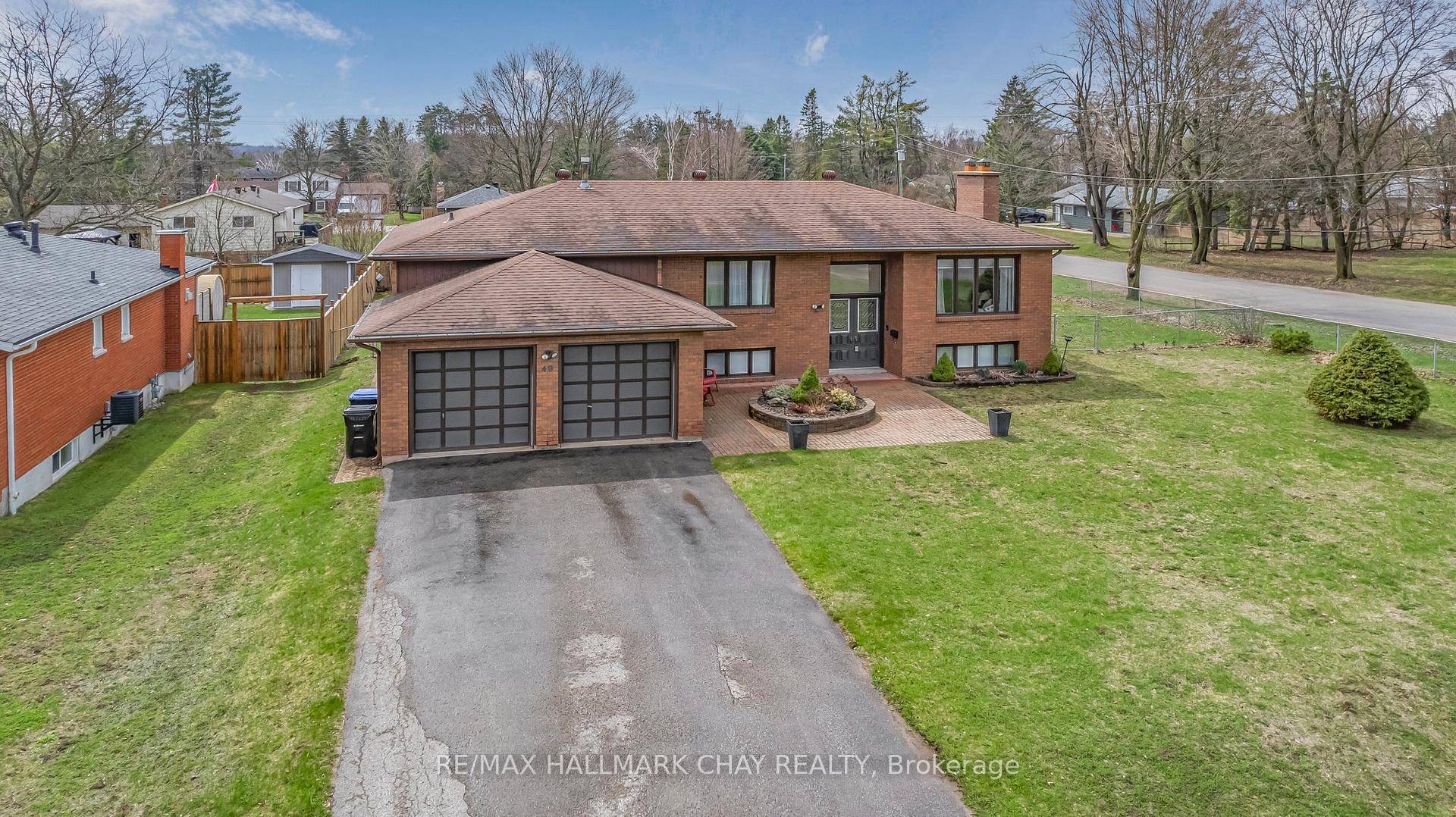 Opportunity Knocks at 40 Idlewood Drive, Midhurst !