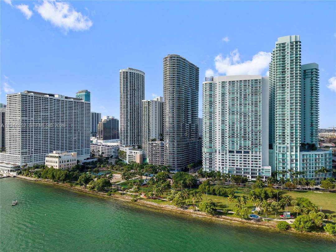 Welcome to Unit 4309 at Aria on the Bay a bright and spacious 2BD DEN 3BA residence with private elevator entry, stunning bay and city views, and high end finishes ...