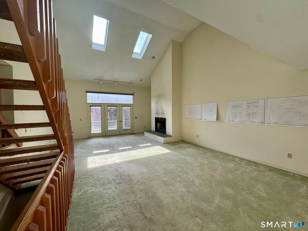 A rare opportunity to transform the last remaining original unit in the most sought after Bee Brook assoc.