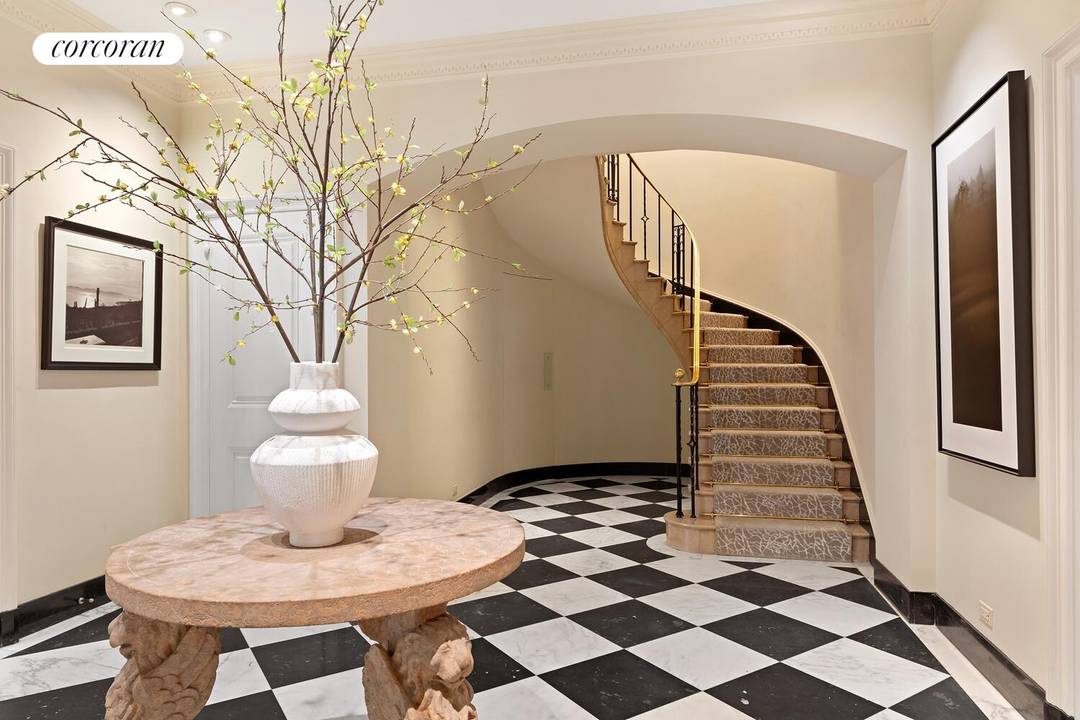 There exists but a very limited number of grand duplex maisonette apartments in Fifth Avenue's finest buildings.