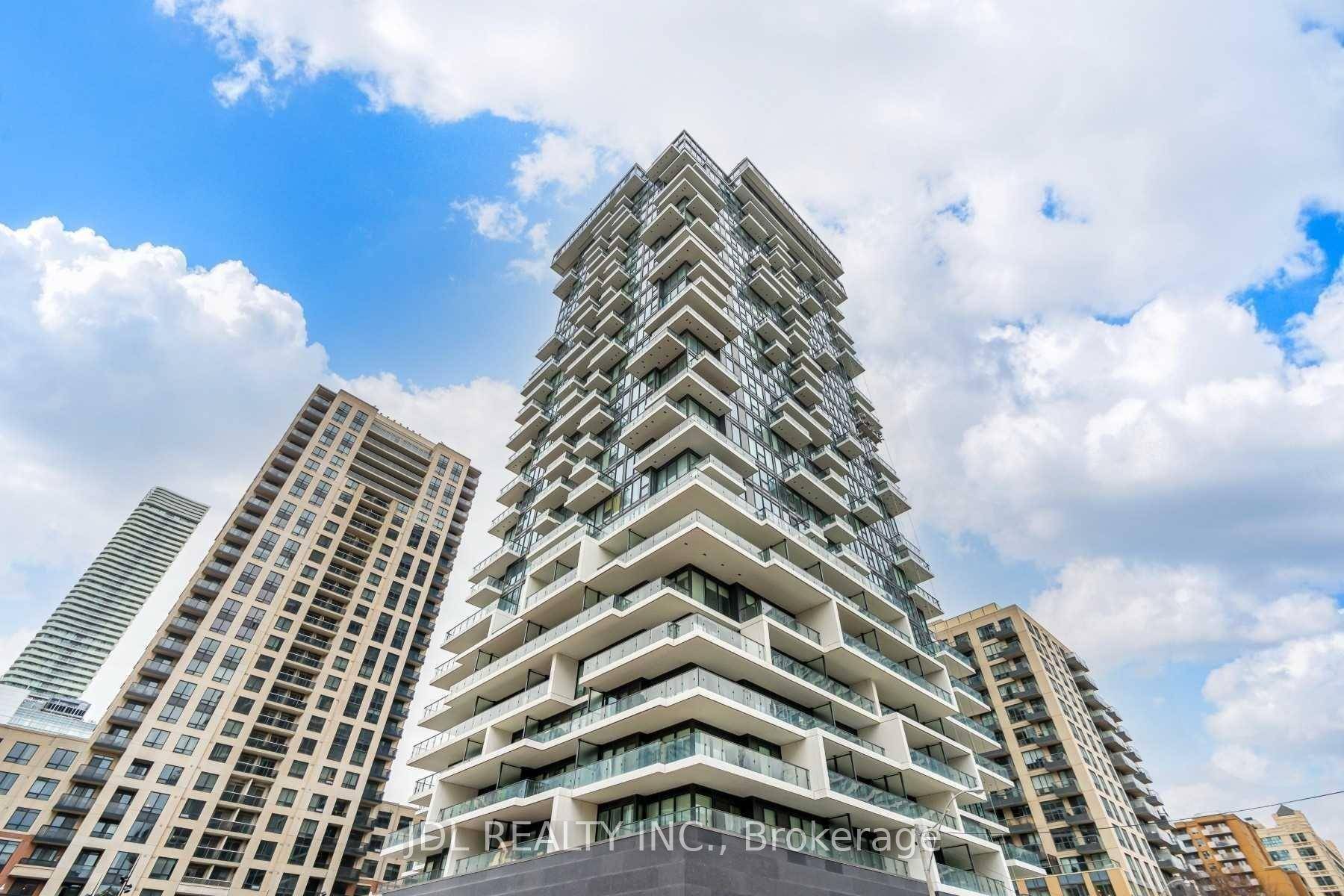 Facing East. Steps Away From Yonge St, Eaton Centre, Subway, Toronto's Financial Core, Toronto Metropolitan University Ryerson, St Michael Hospital, Everything Walk Within 4 Mins.