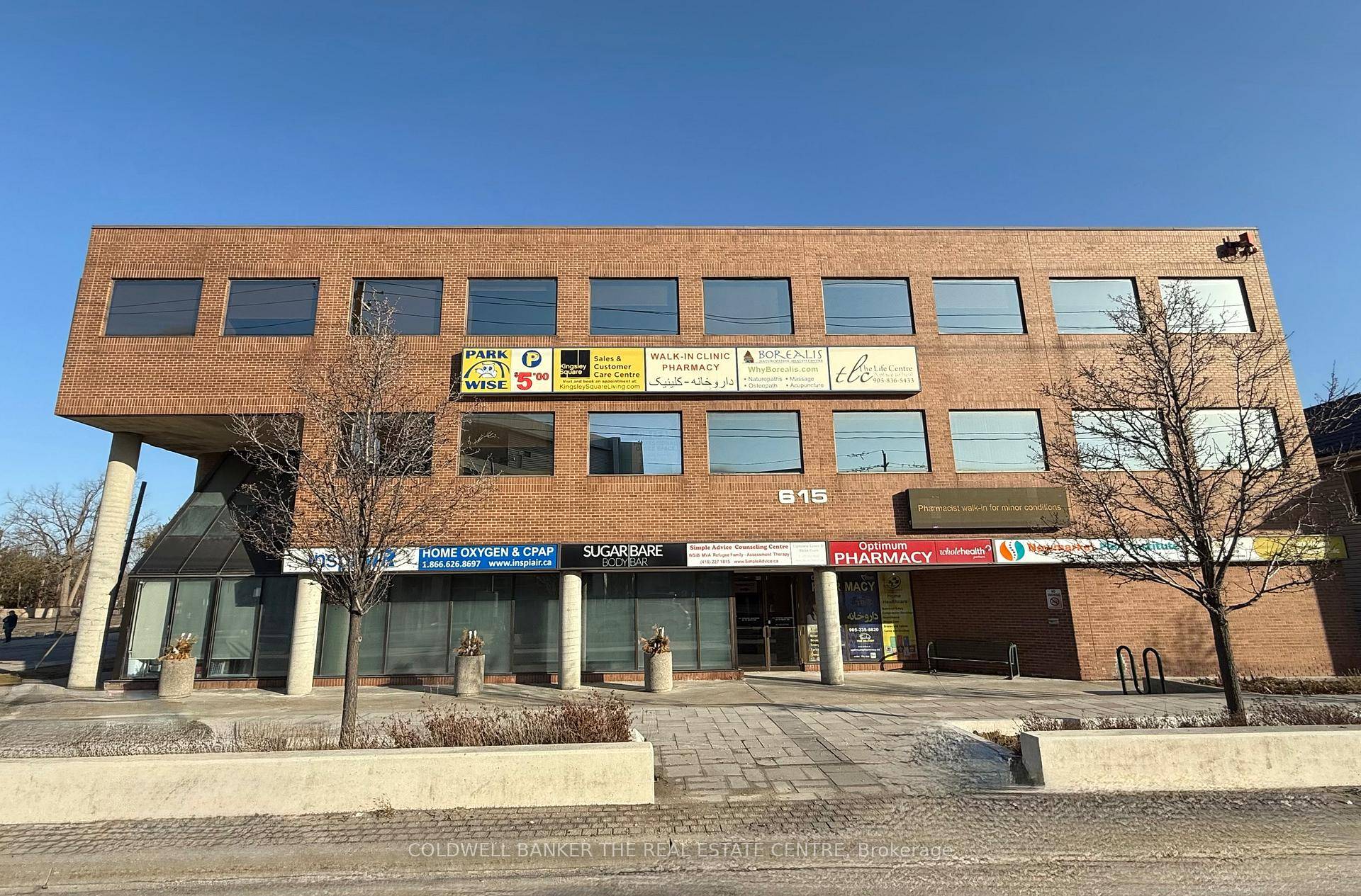 1497 Sq. Ft. Prime Professional Office Building With High Exposure Located Directly Across From Southlake Regional Health Centre And Medical Arts Building On Same Block.