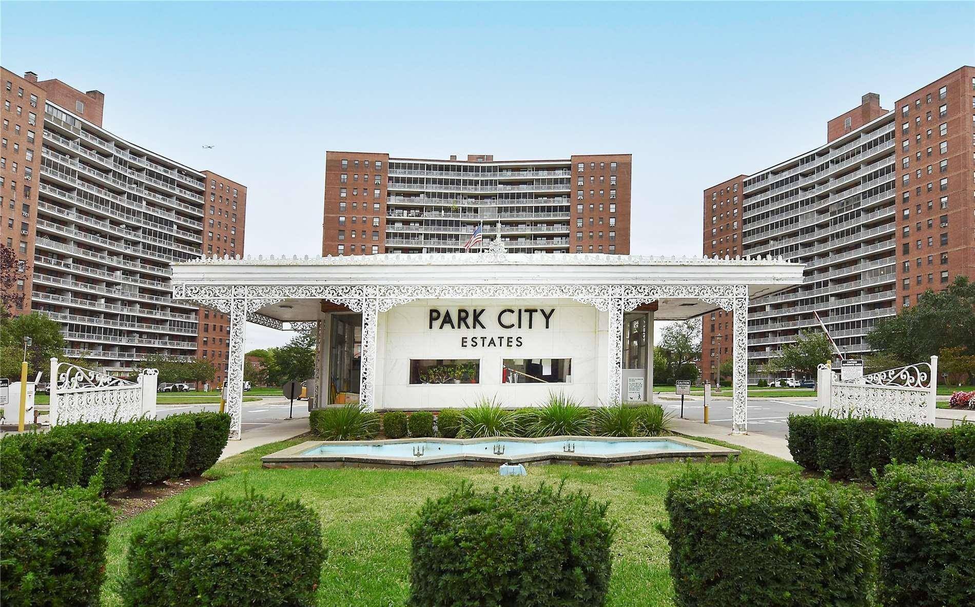 3 Bedroom 2 Bathroom INVESTORS UNIT.