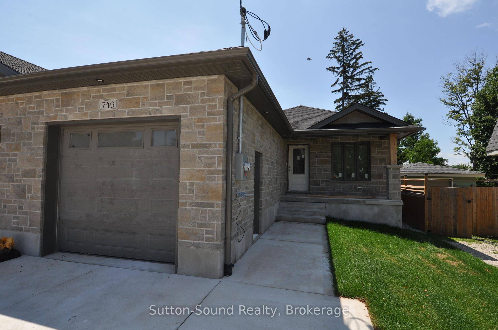 Welcome to this spacious and beautifully finished bungalow, offering 1, 296 square feet per floor and located in a desirable, family friendly neighborhood close to Walmart, the YMCA, restaurants, and ...