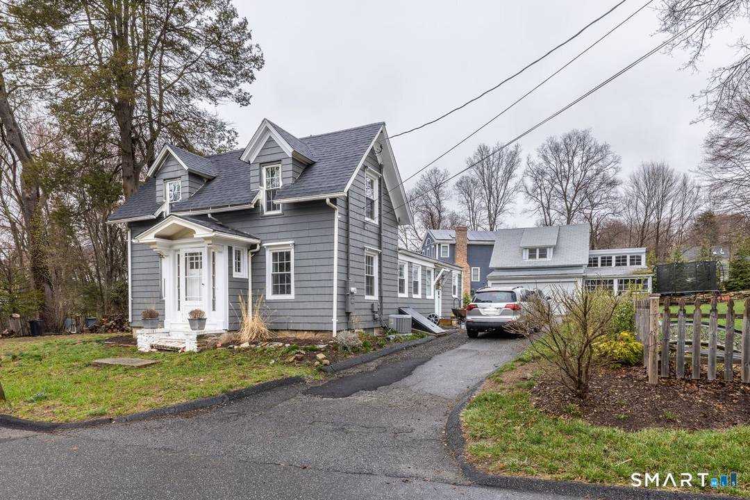 Welcome to 33 Jerusalem Hill Road in Trumbull, a charming 4 bedroom, 2 full bathroom home located in a highly sought after neighborhood.