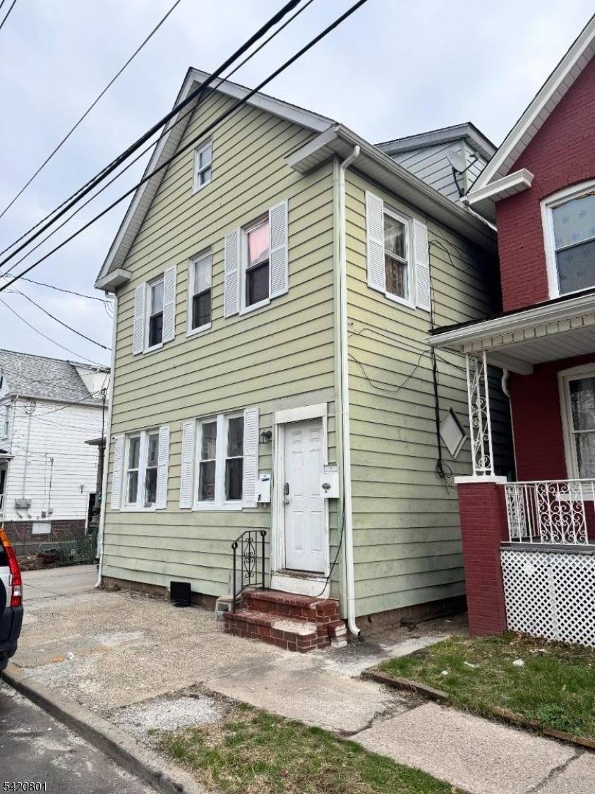 Excellent Investment Opportunity Two Family Property in Prime Somerset Location !