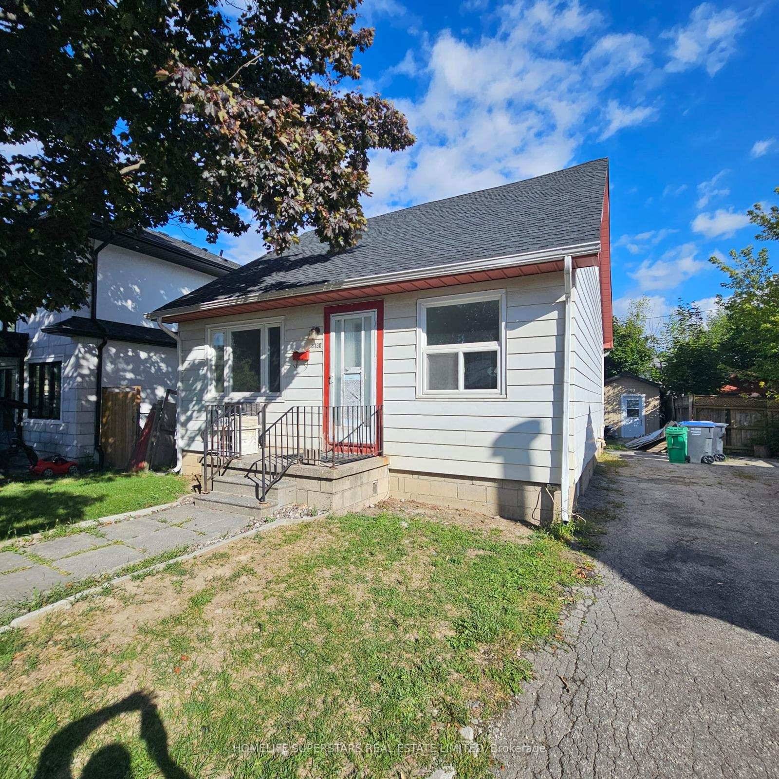 Welcome, a well maintained rental property located in one of the most desirable neighborhoods, offering the perfect blend of comfort and convenience.