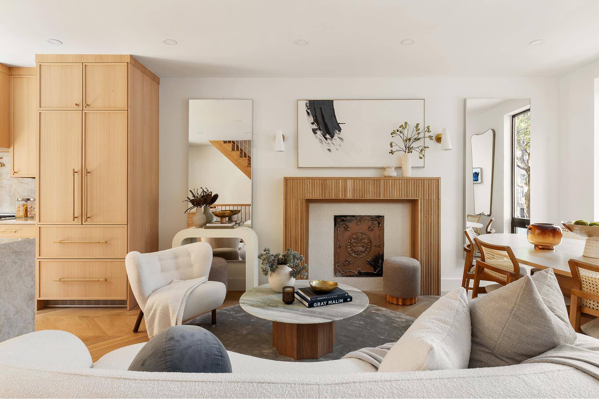 Modern Elegance Meets Historic Charm in the Heart of Williamsburg Welcome to this meticulously gut renovated four story townhouse with a finished basement, perfectly blending classic Brooklyn charm with luxurious, ...