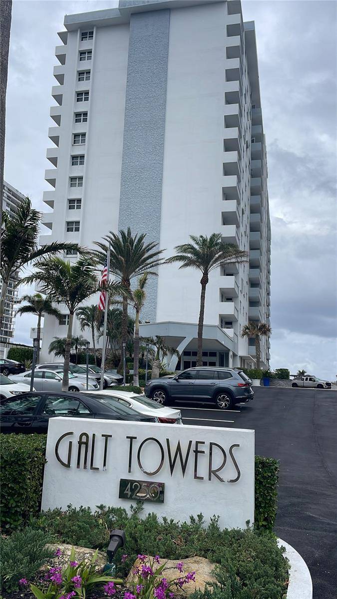 LOCATION LOCATION LOCATION This luxury residence is located on desirable Galt Ocean Mile and directly on the exclusive beach access SE OCEAN VIEWS 2 beds 2 baths Generous room and ...