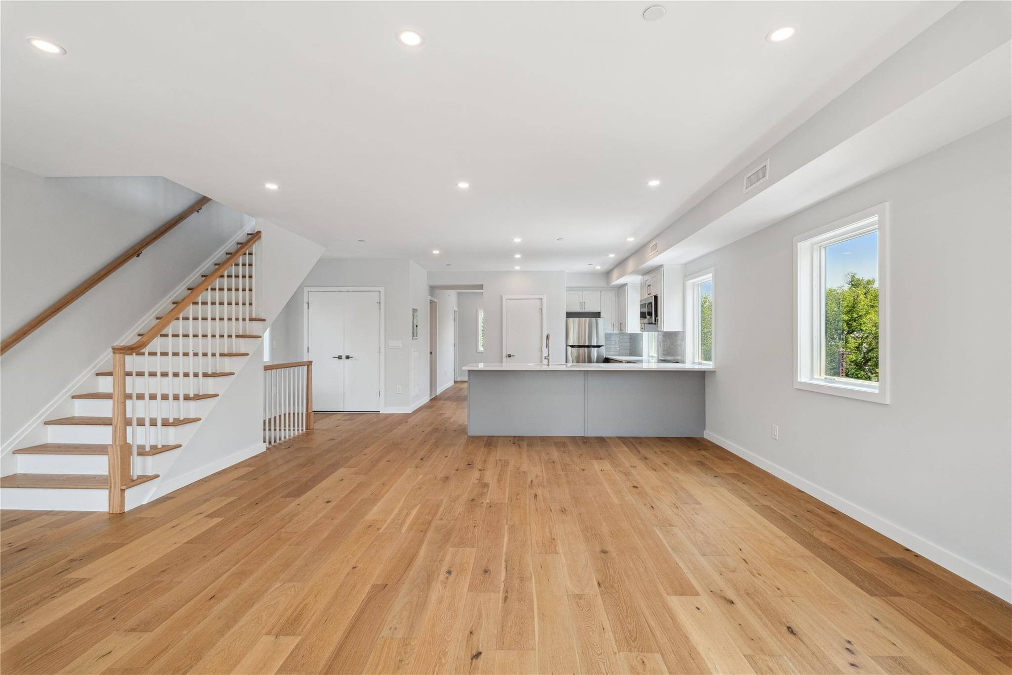 Brand New 3BR 2BA Duplex with Hudson River Views Walk to Metro North, Shops amp ; Waterfront !