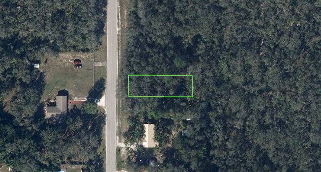 GREAT PIECE OF PROPERTY TO BUILD YOUR DREAM HOME IN SEBRING.