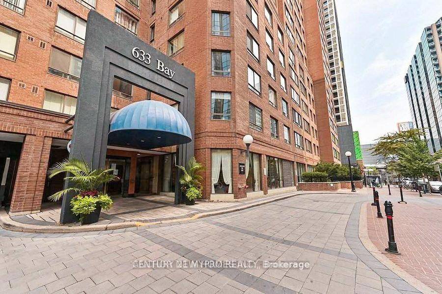 Unbeatable Location, Horizon On Bay At Heart Downtown Toronto.