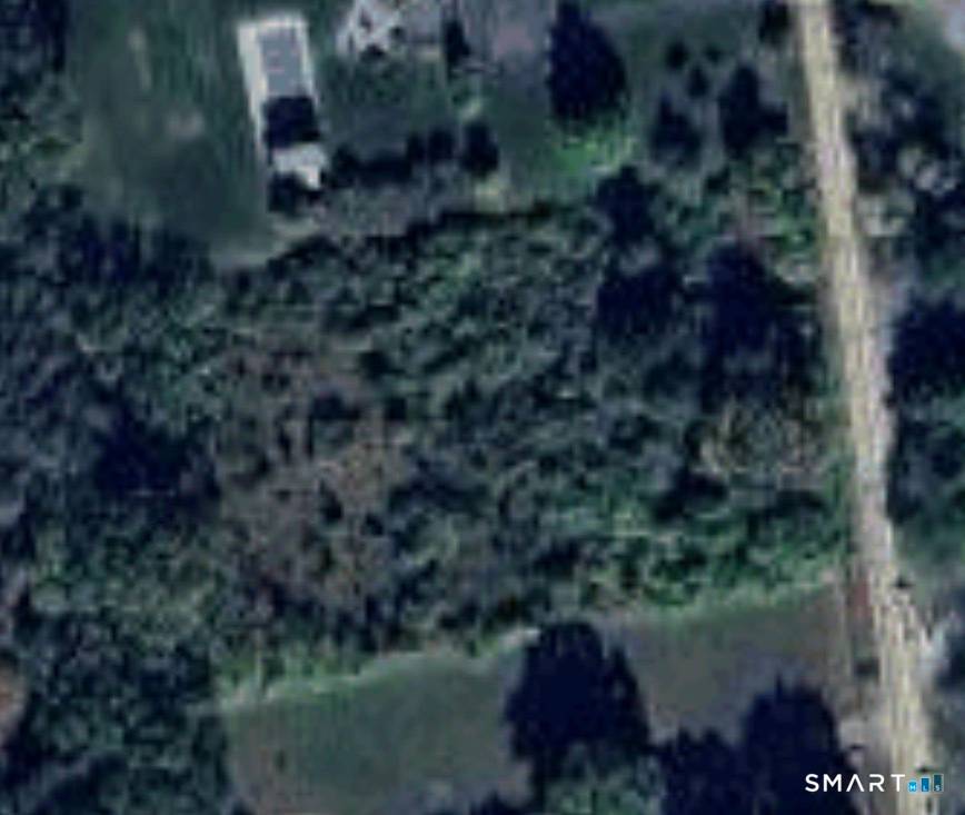 Set along sought after Montauk Avenue in Stonington, this exceptional 1.