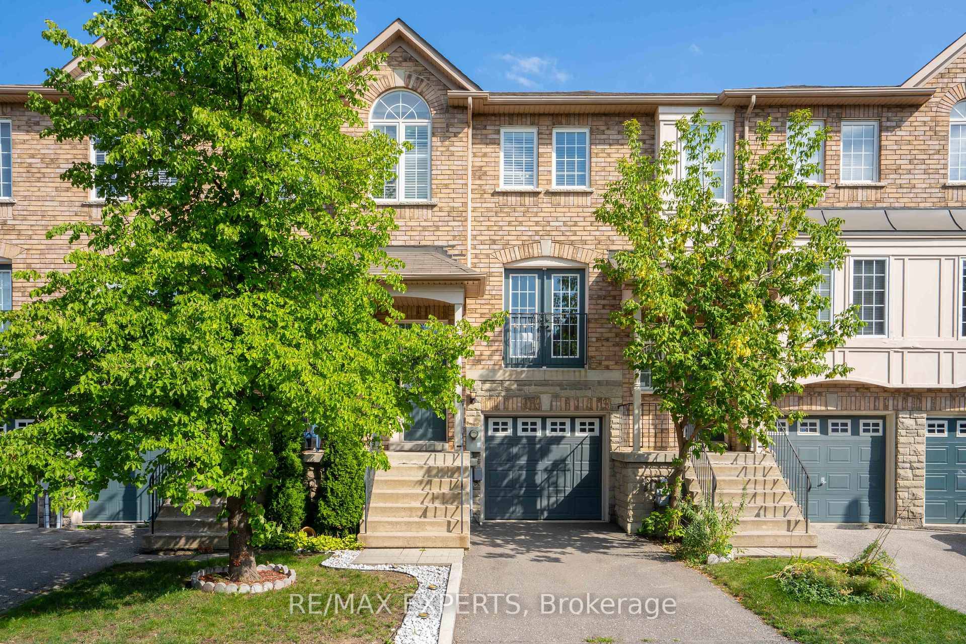 Prime Location with In Law Suite amp ; Private Yard !