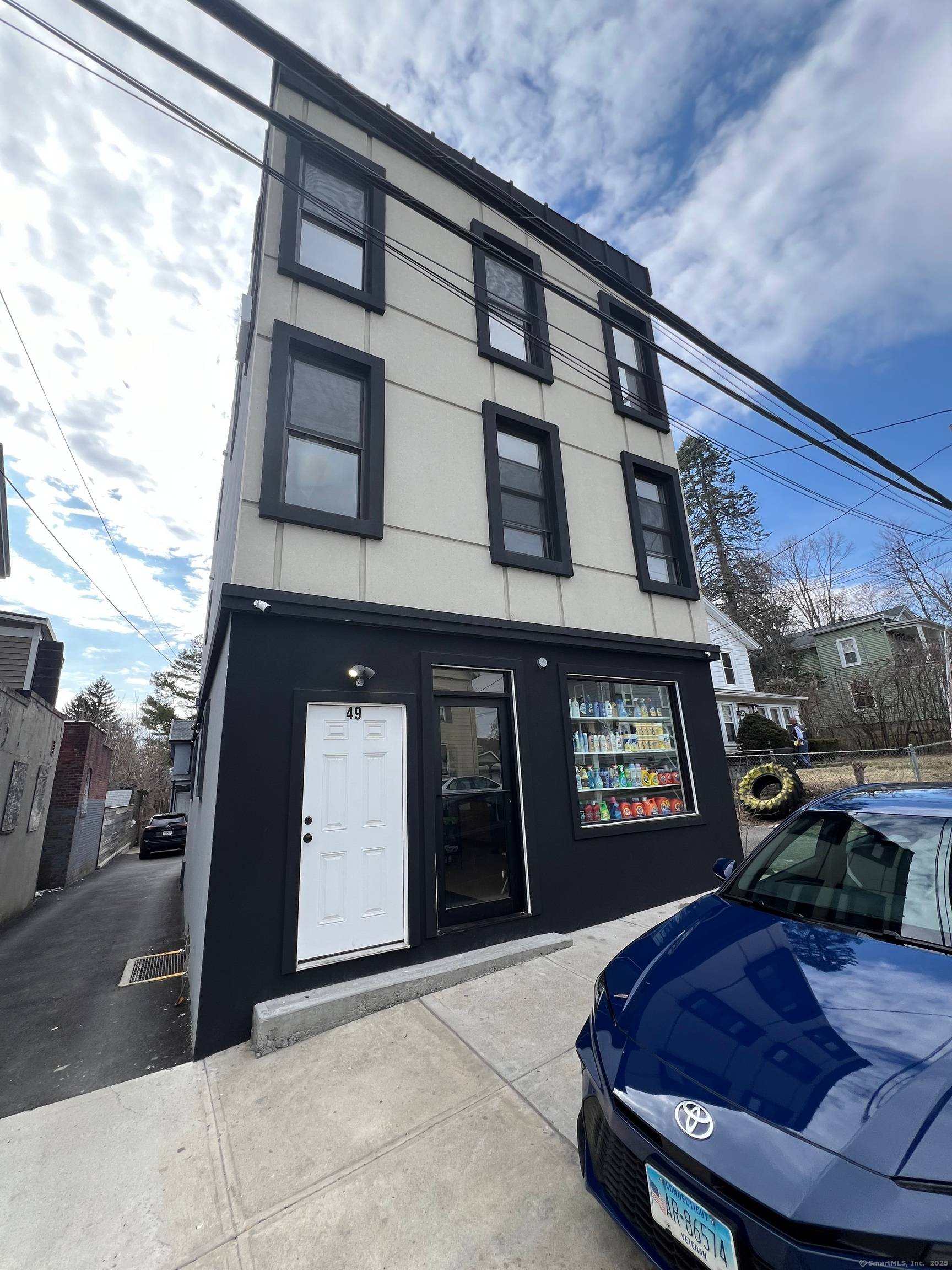 Prime Investment Opportunity Fully Renovated Multi Family Commercial Unit.