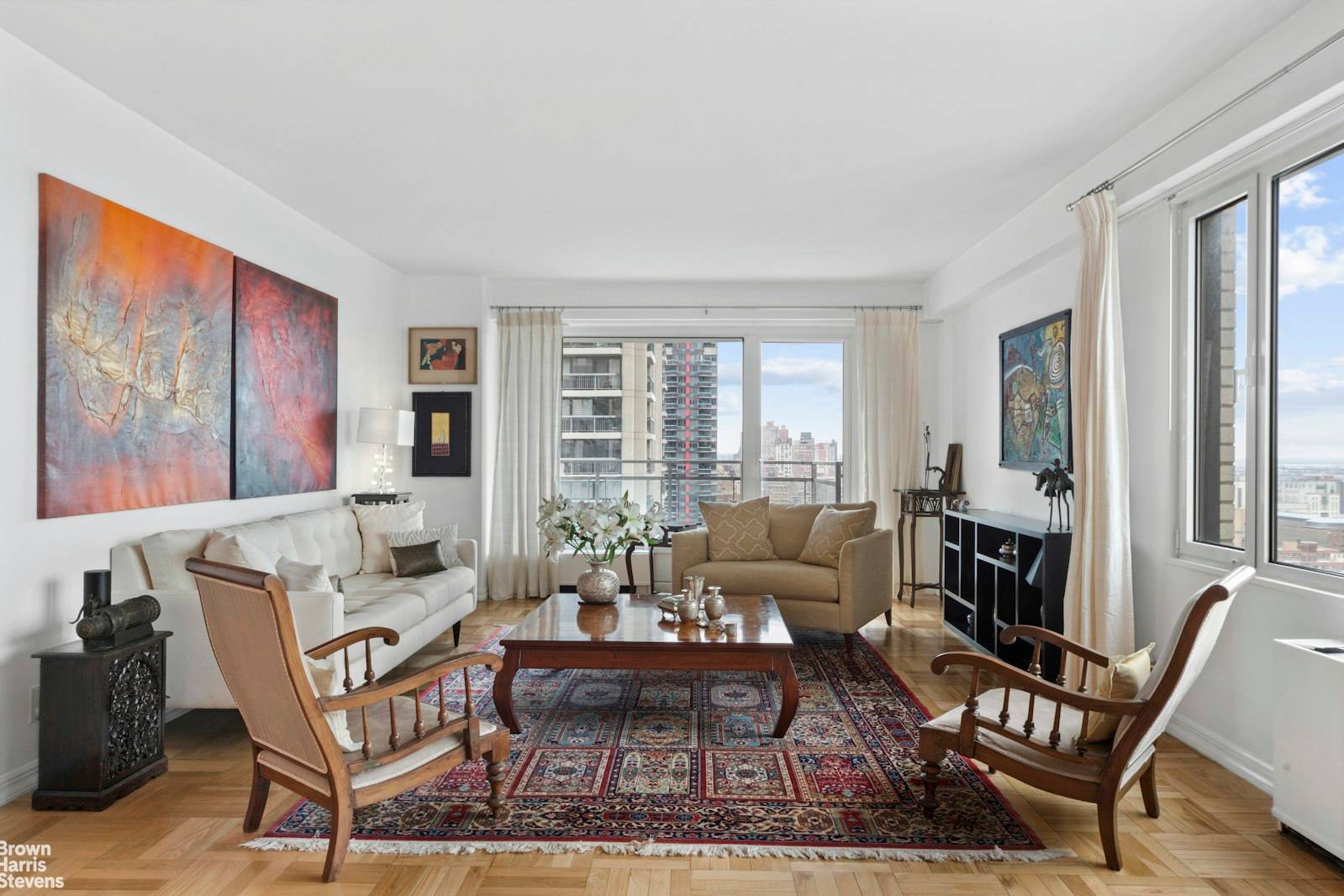 Outstanding Value, Best price 4bed 4Bath in the Iconic NYC building.