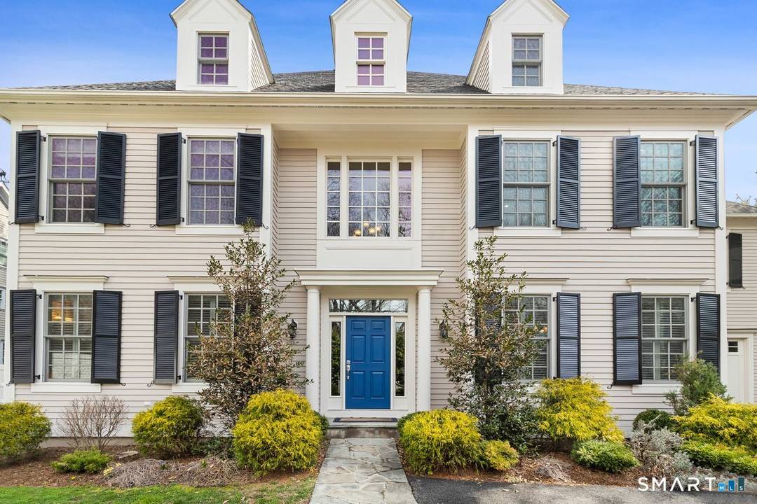 This beautifully maintained home in the heart of Westport offers the perfect blend of comfort, style, and convenience.