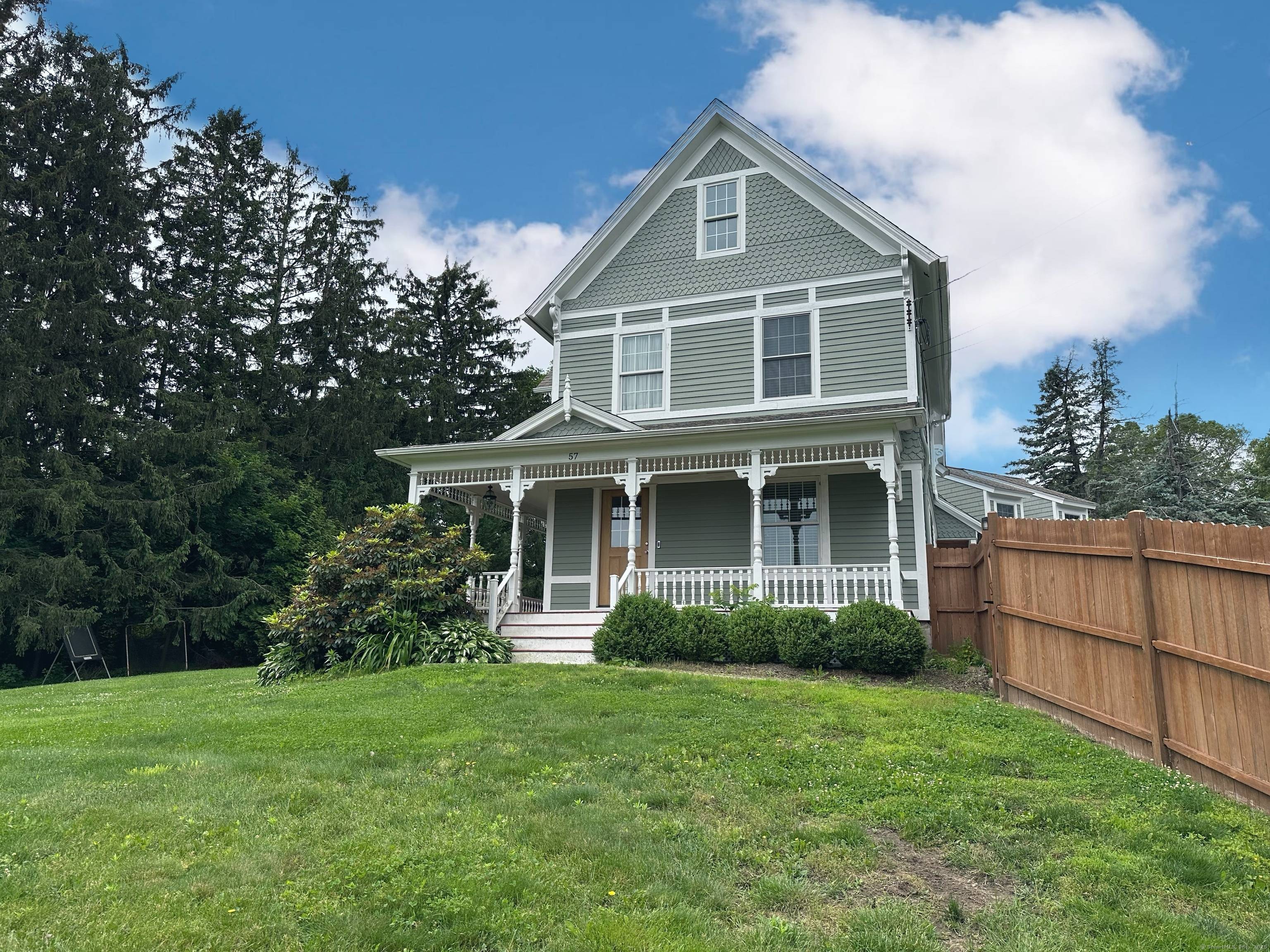 Fabulous 1880's antique colonial home that has been completely remodeled stem to stern including mechanicals.