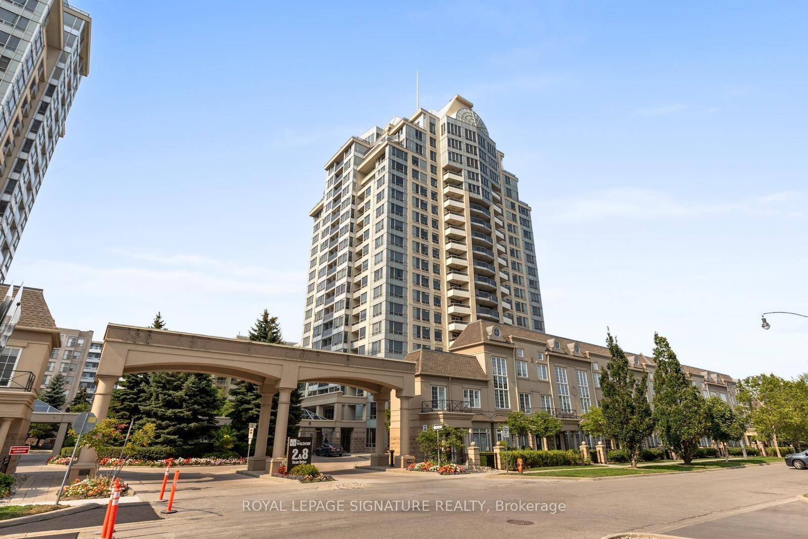 Spacious open concept, bright one bedroom condo with a balcony, located at Daniels The Waldorf in the heart of Bayview Village, prime location !