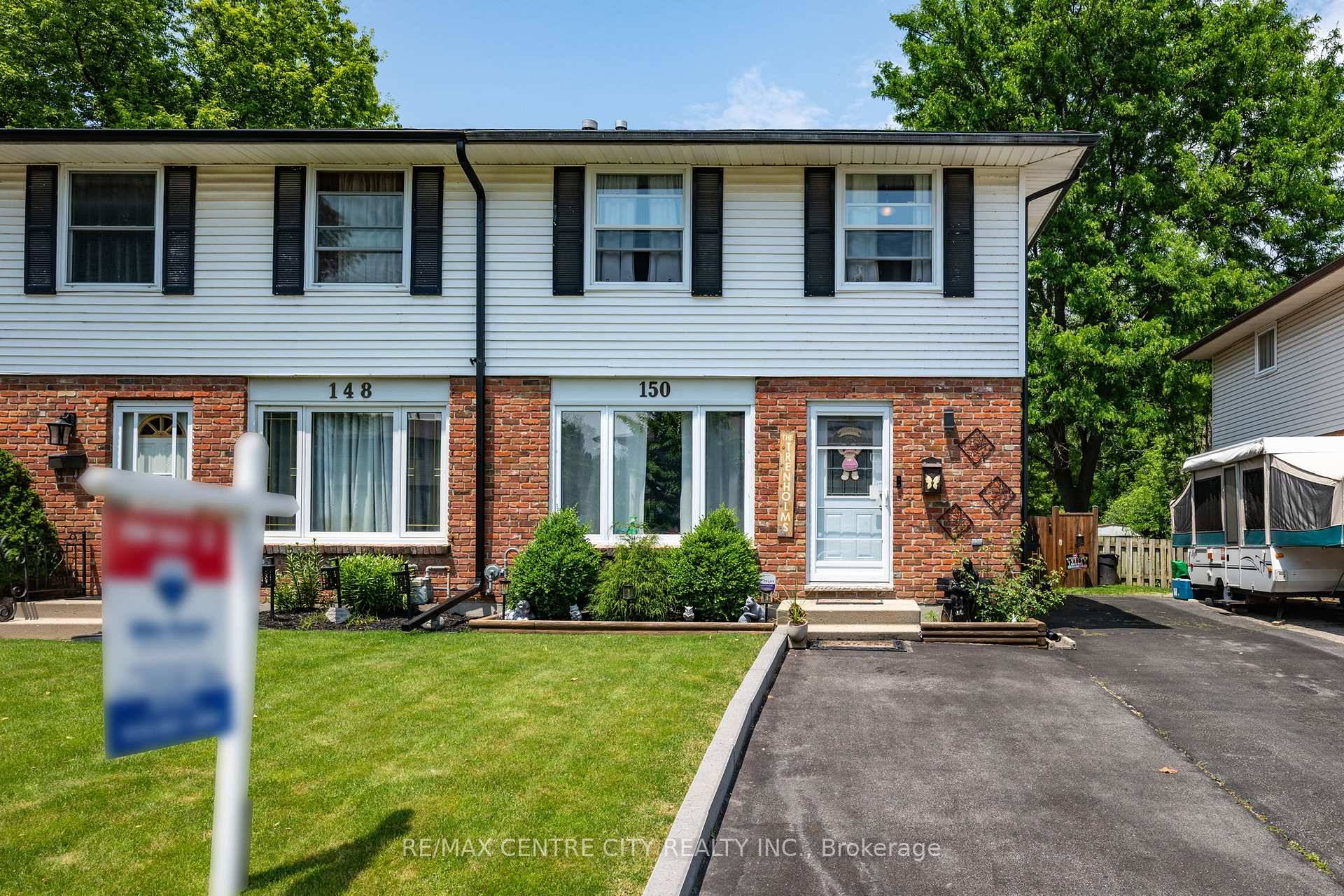 Charming amp ; Updated 3 Bedroom Semi Detached in Prime Location !