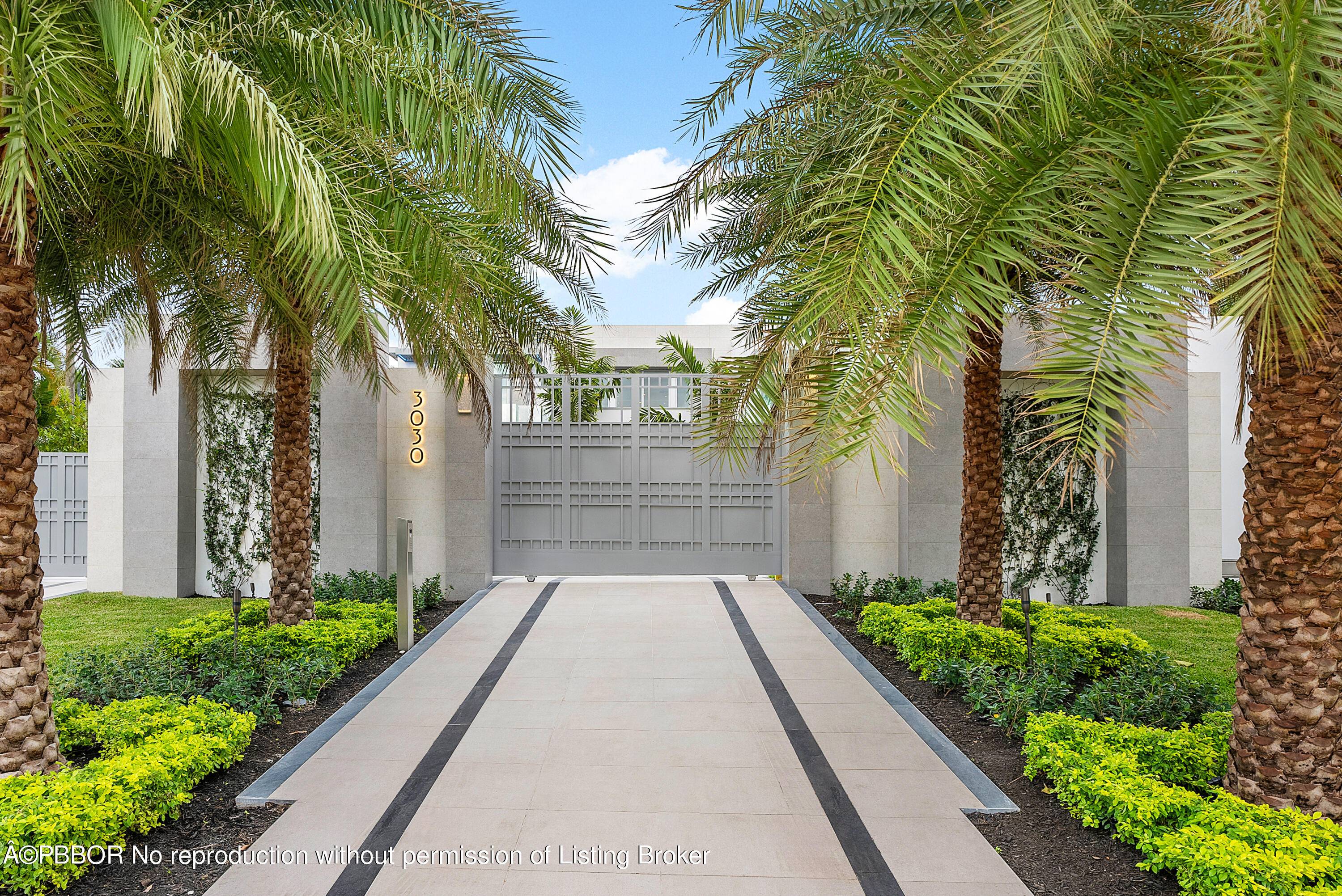 Discover waterfront luxury at 3030 Washington Road, West Palm Beach.