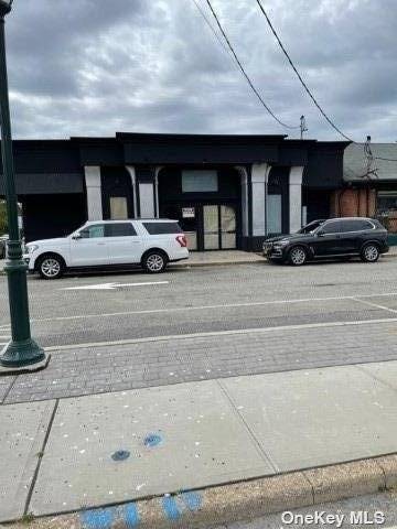 Great high traffic location, plenty parking, 5000 sq ft 1st flr, 5000 sq ft basement.