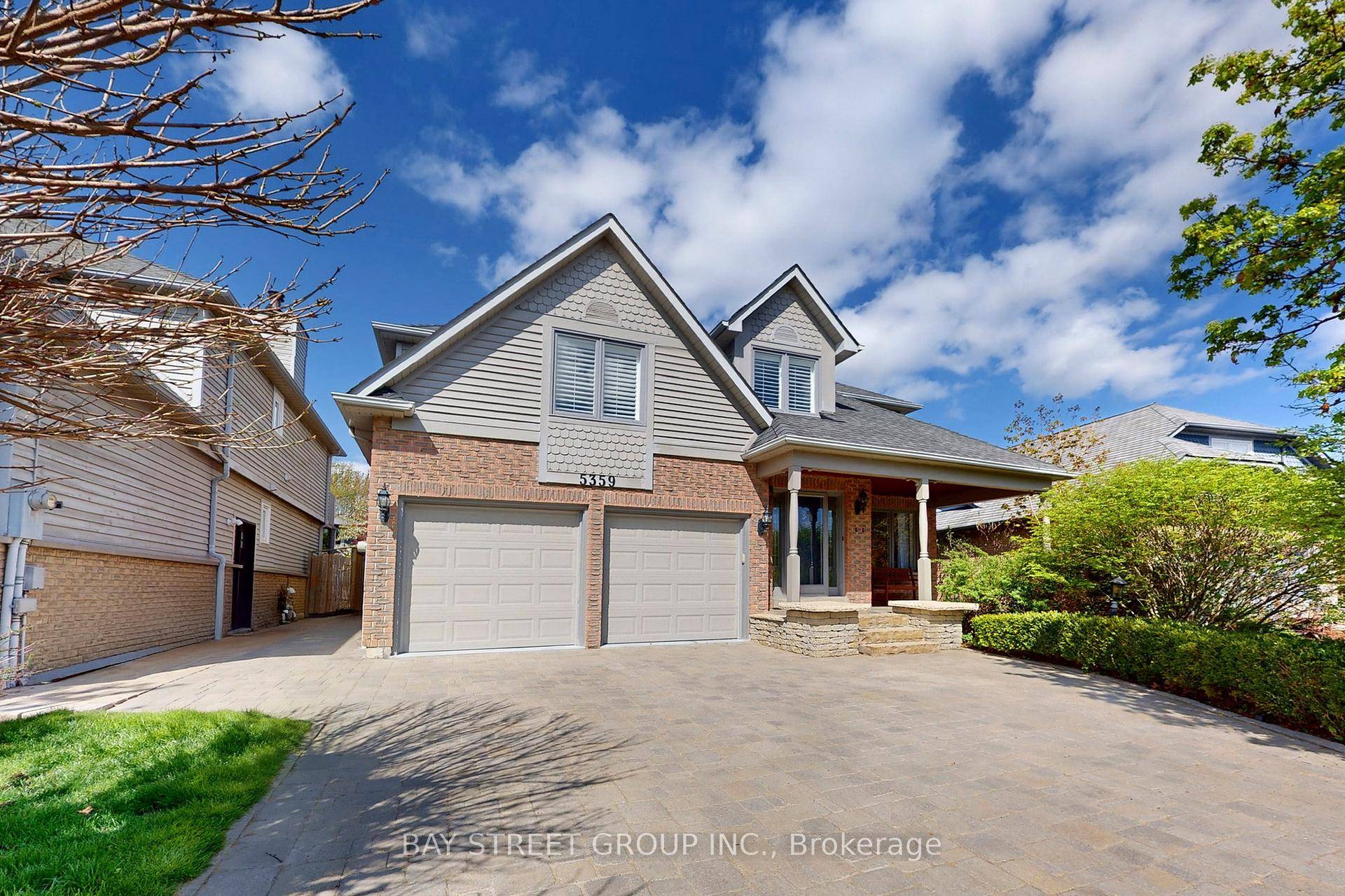 Absolutely stunning executive home by Daniels, located in the highly sought after John Fraser Gonzaga school district, situated on a sprawling 170 ft lot.