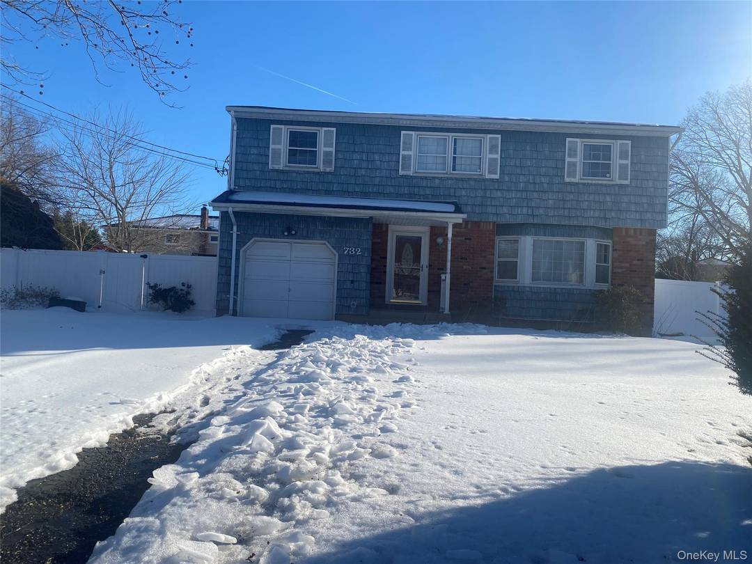 Spacious and well maintained Colonial style home offering 5 bedrooms and 3 full bathrooms with a full unfinished basement providing a dedicated laundry area and ample storage.