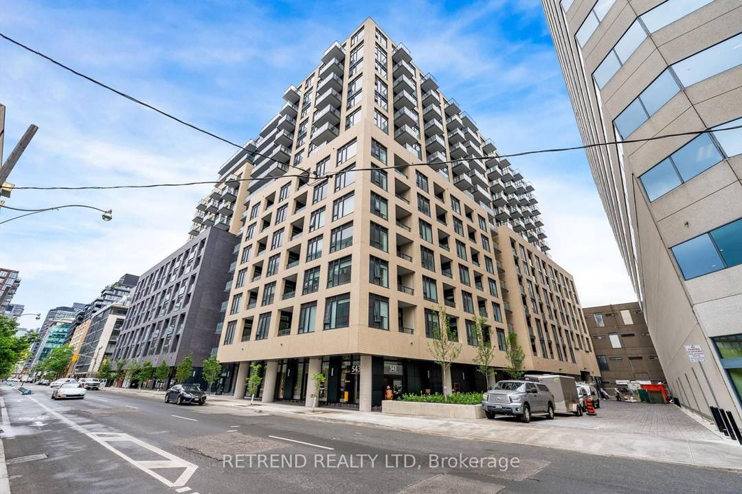 This bright and spacious southeast facing corner unit offers 1 bedroom plus a large den with lots of natural light and a functional open layout.