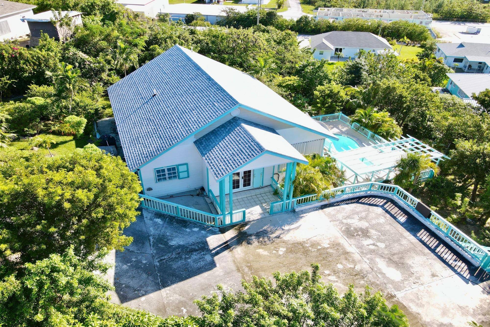HIDDEN HILLSIDE Single Family Home Abaco