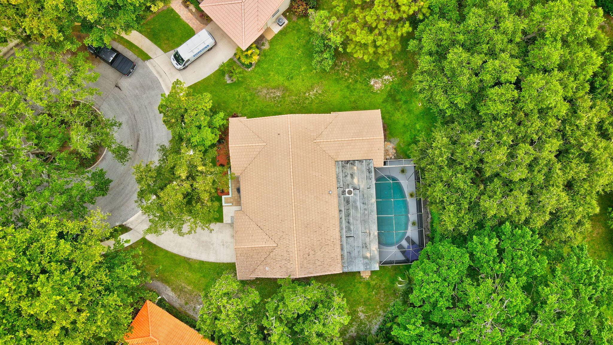 Live the Luxe Lifestyle in Millpond !