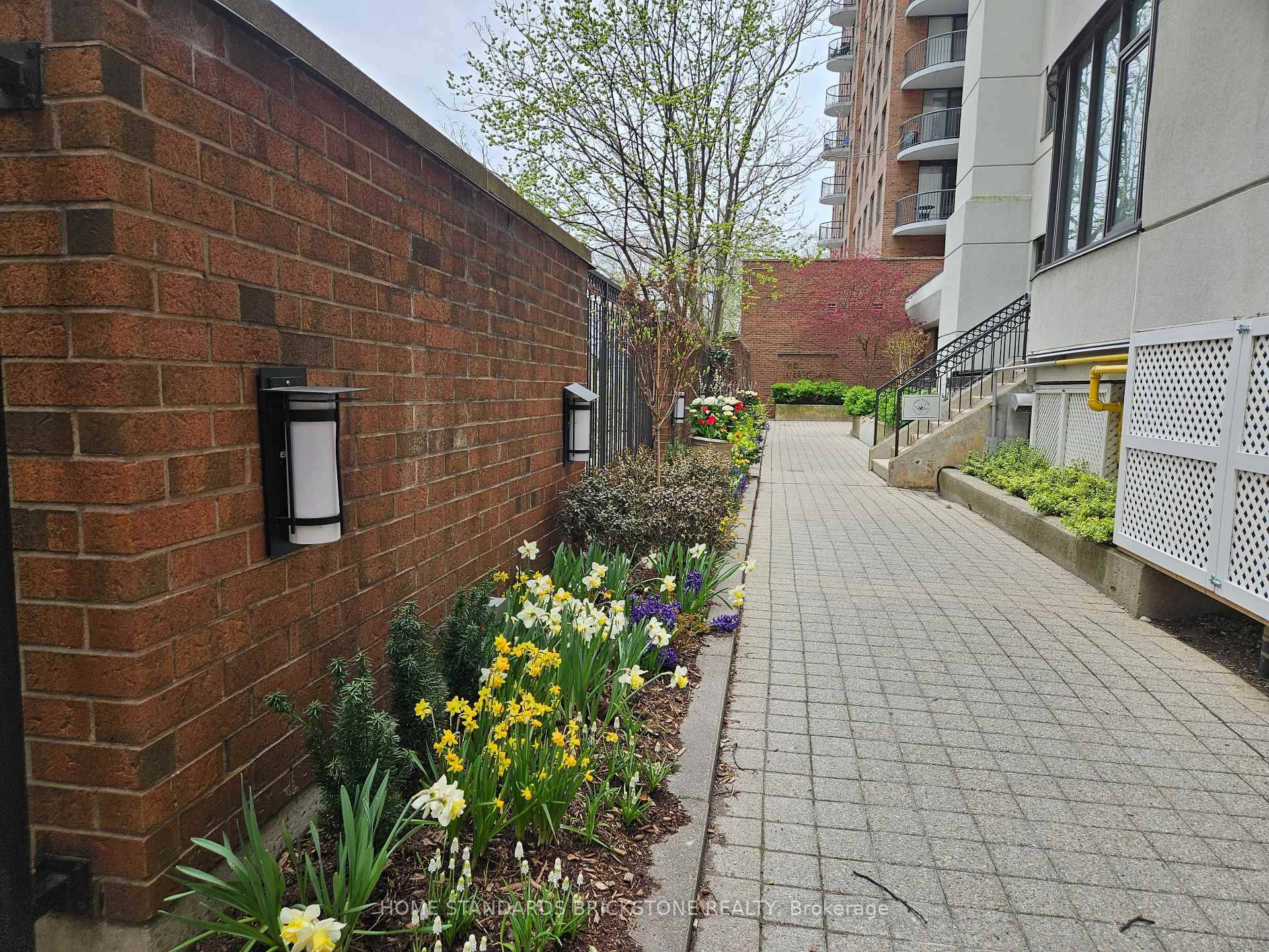 Boutique Style, Low Density Condo offering a quite and private life style, Renovated Spacious 2 bedroom, 2 bathroom suite at 47 St Clair W.