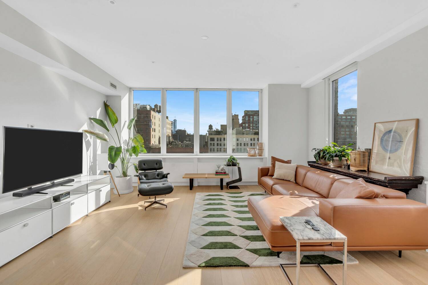 Exceptional Chelsea Loft Impeccably Renovated Corner Unit !