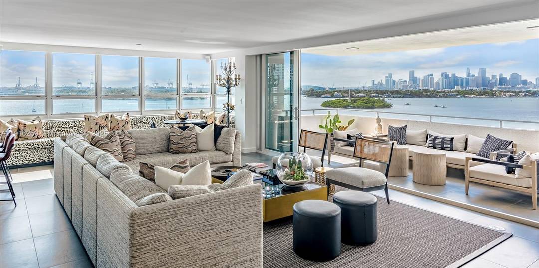 Exquisite corner with sweeping views from South Beach to the dazzling Miami skyline.