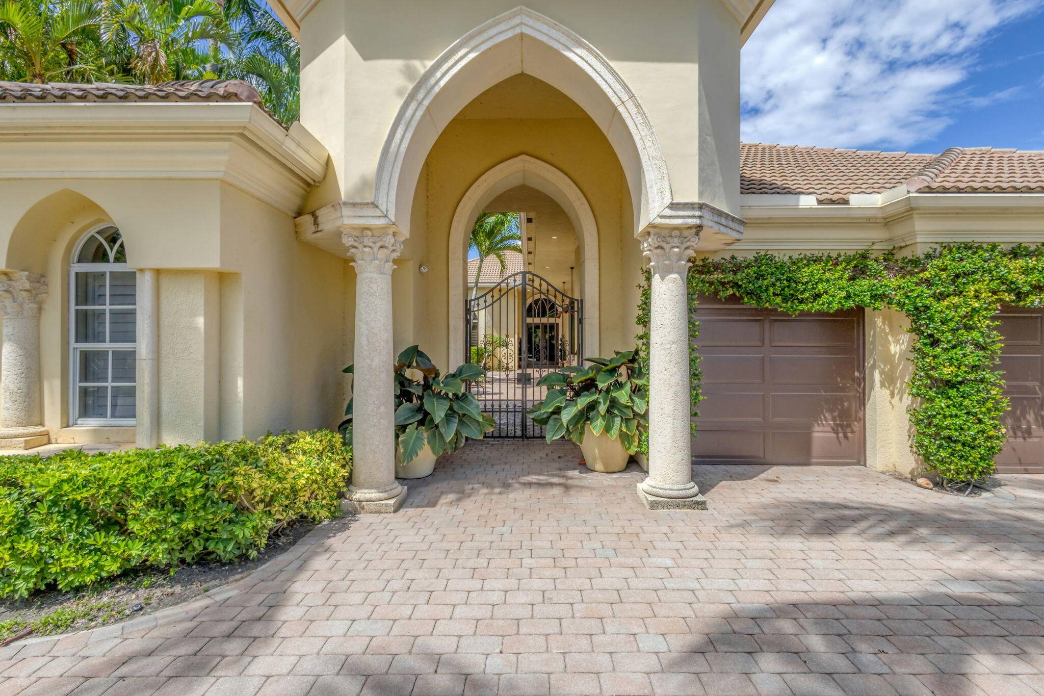 Beautiful courtyard home.