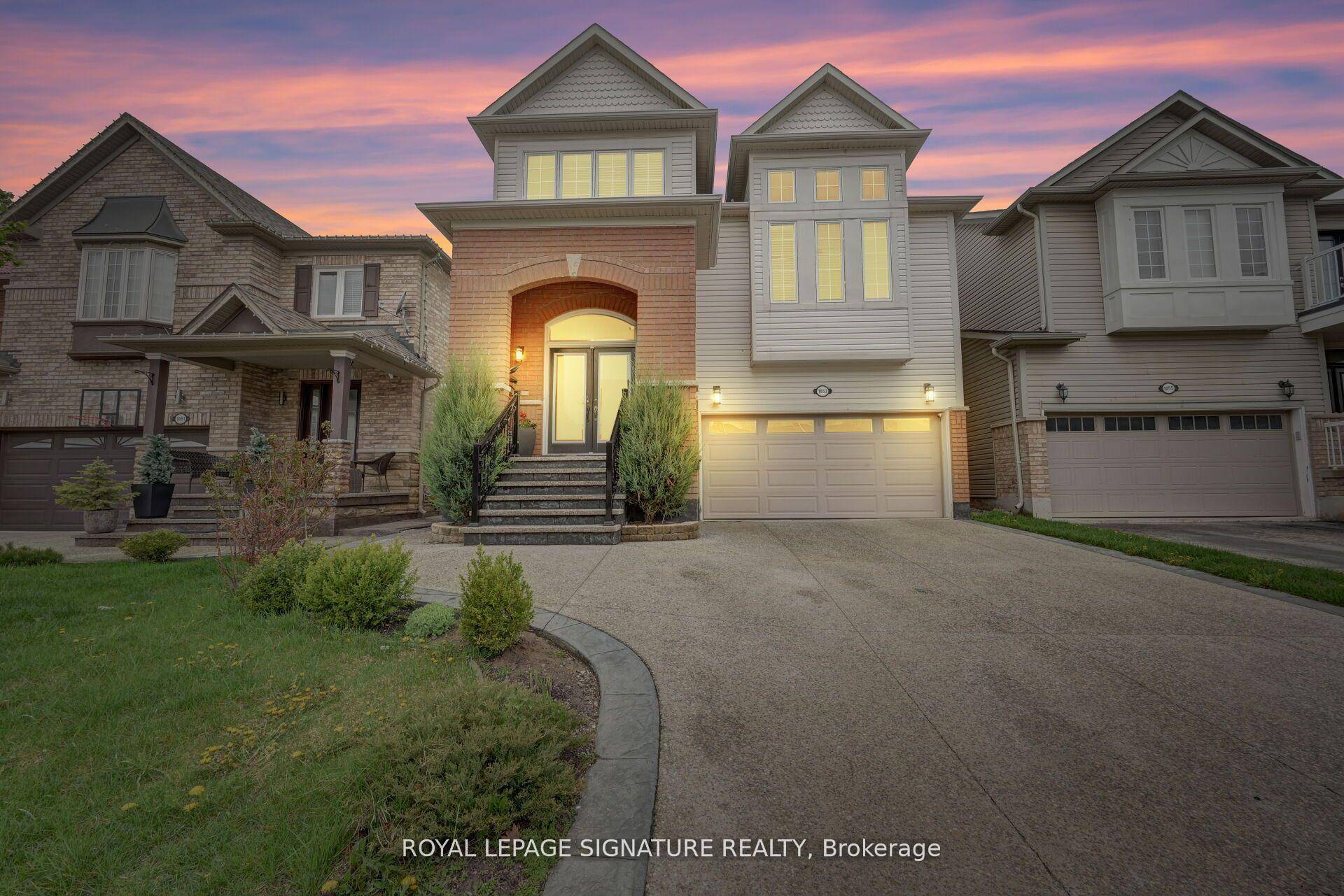 Welcome to your dream home in Milton !