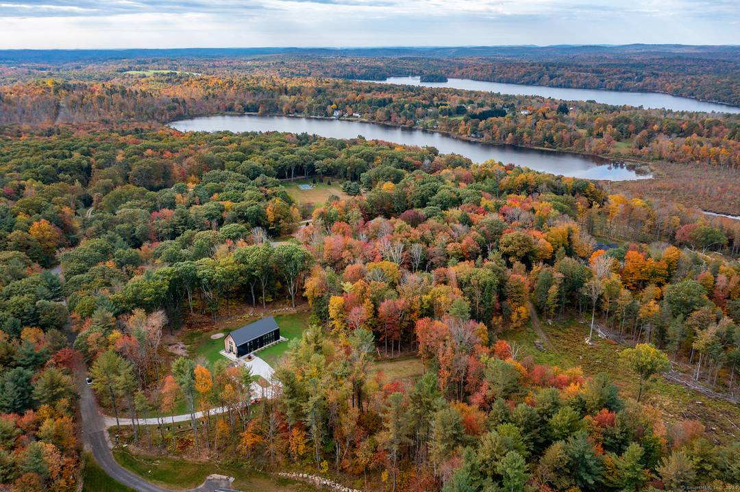 Welcome to your contemporary retreat in the heart of Goshen, CT.