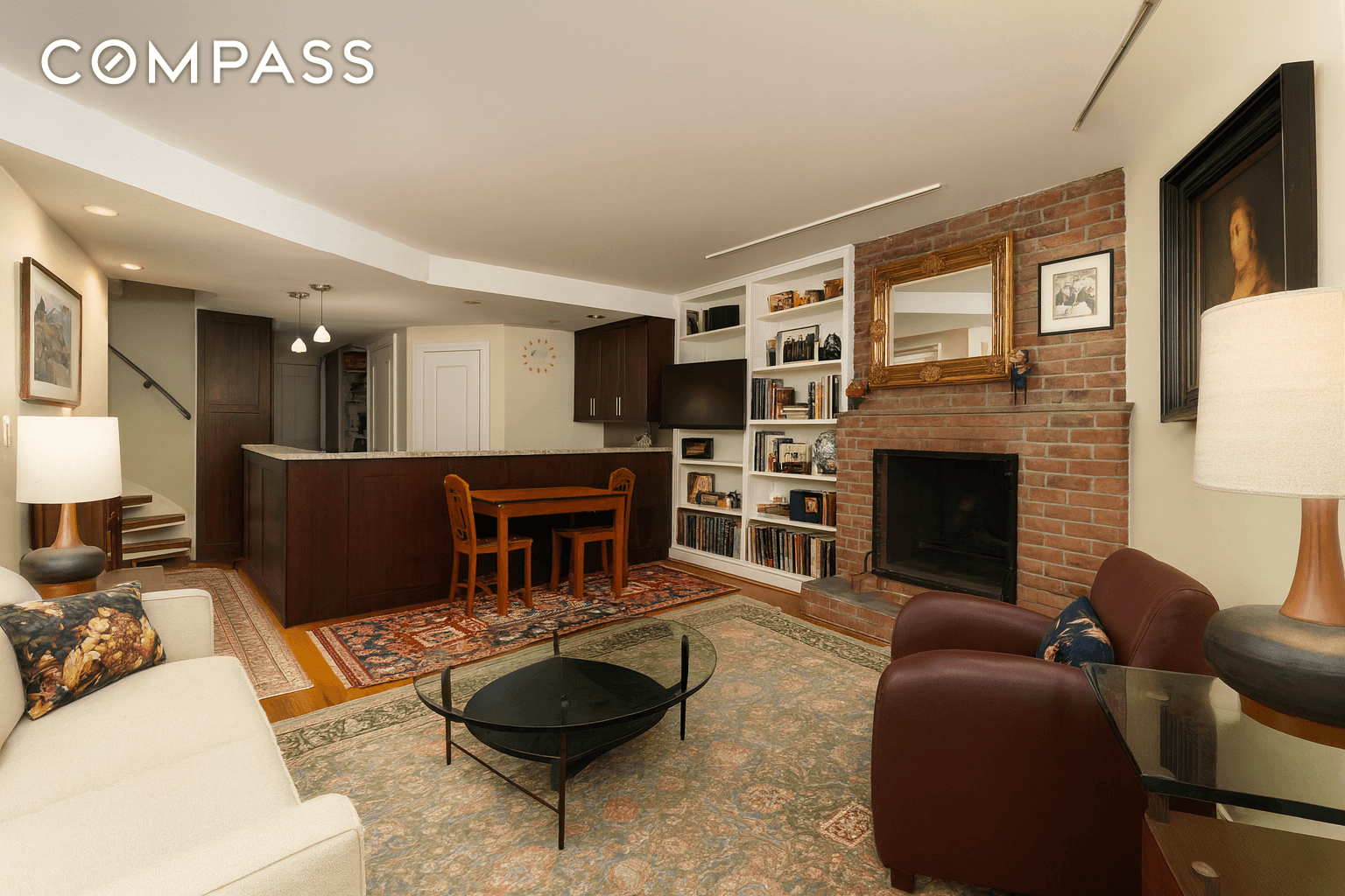 Garden Duplex with Townhouse Feel Welcome to Residence 1R at 432 East 85th Street Tucked on a quiet Upper East Side block, Apt.