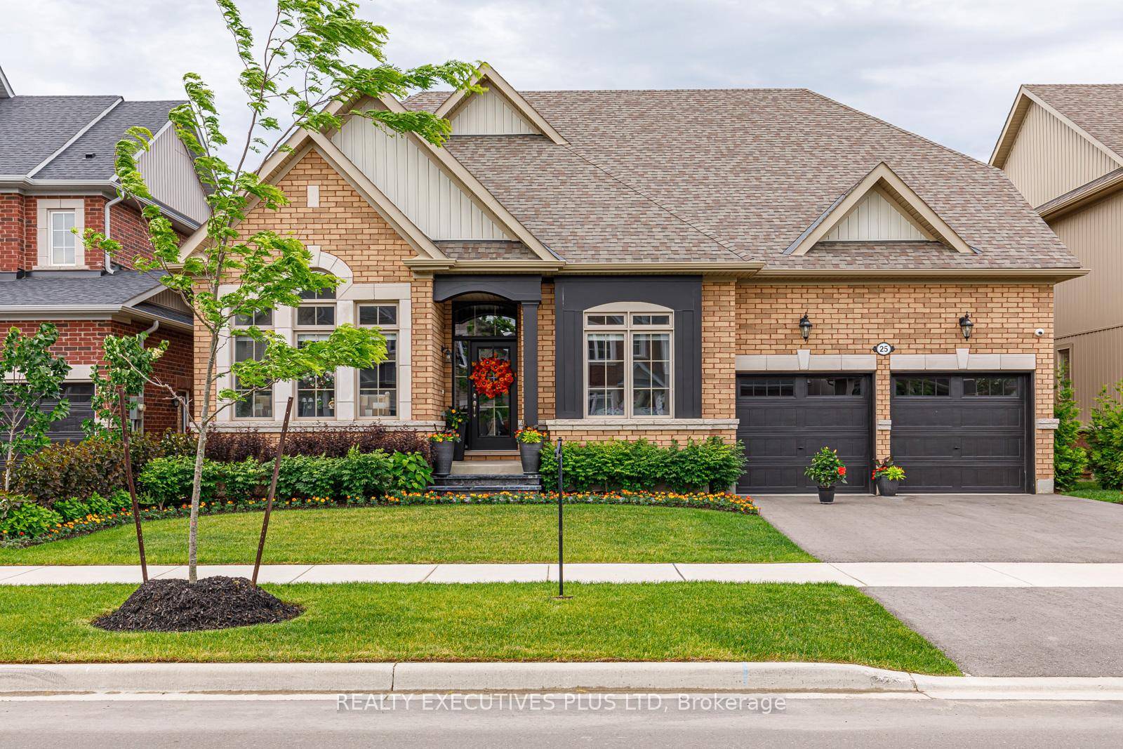 NEW PRICE ! ! ! Welcome to Indigo Estates, Collingwood's new premier community.