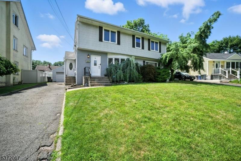 Fully renovated 5 bed, 3.