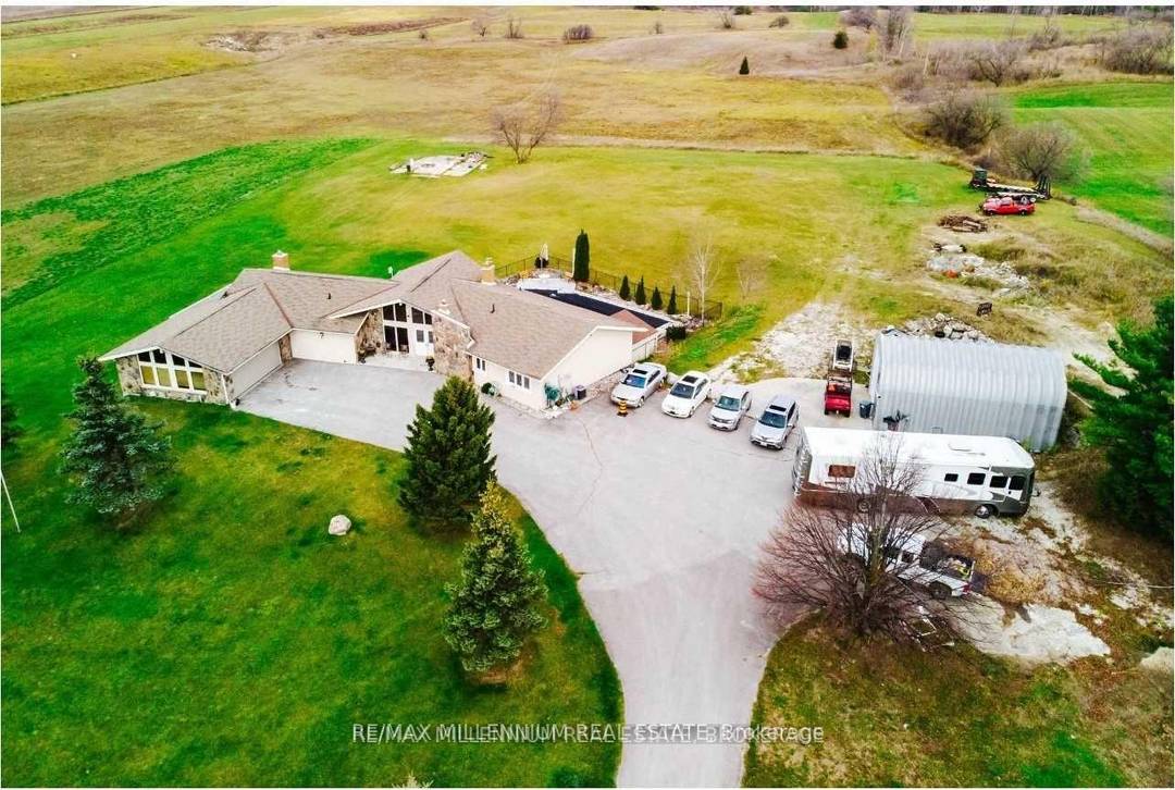 49. 85 Acres, Huge Frontage 682.