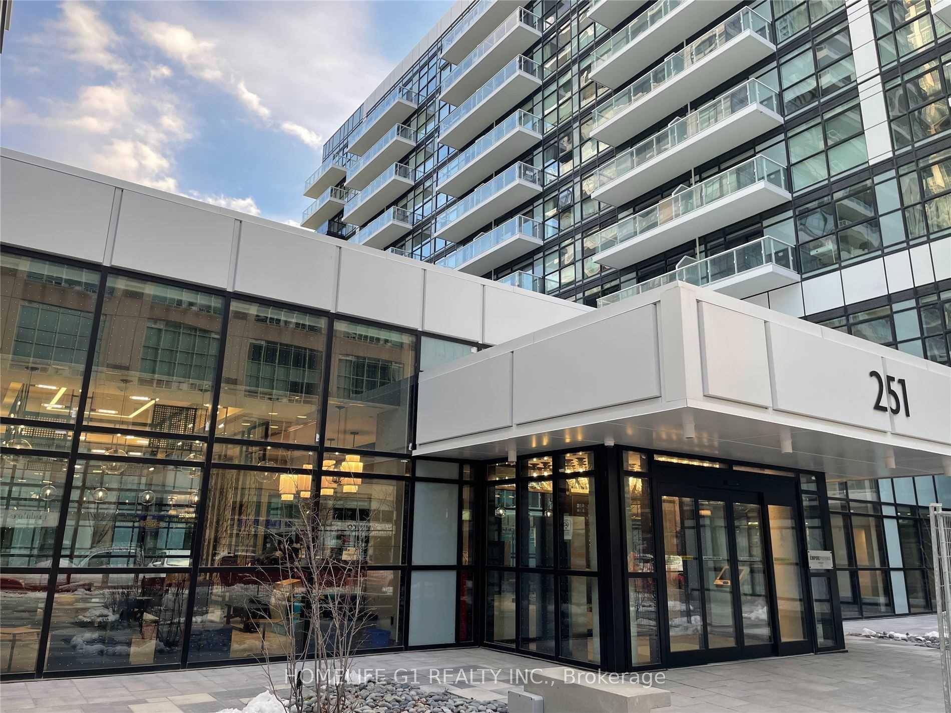 Stunning Brand New Condo Near the Intersection of Lakeshore Blvd West and Parklawn Drive.