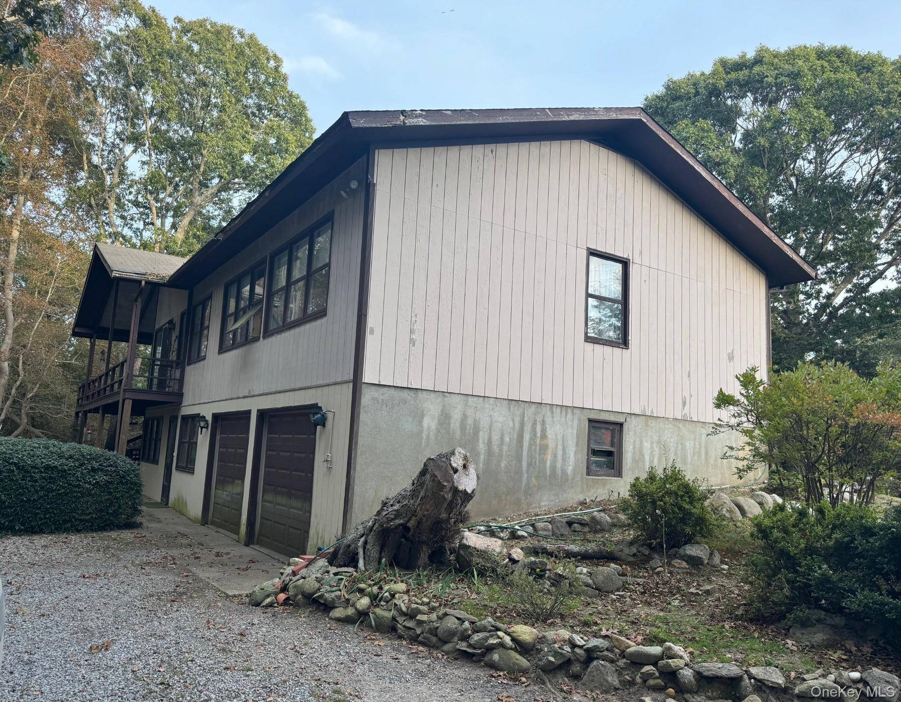 Right out of the 1970's this split level chalet located on.