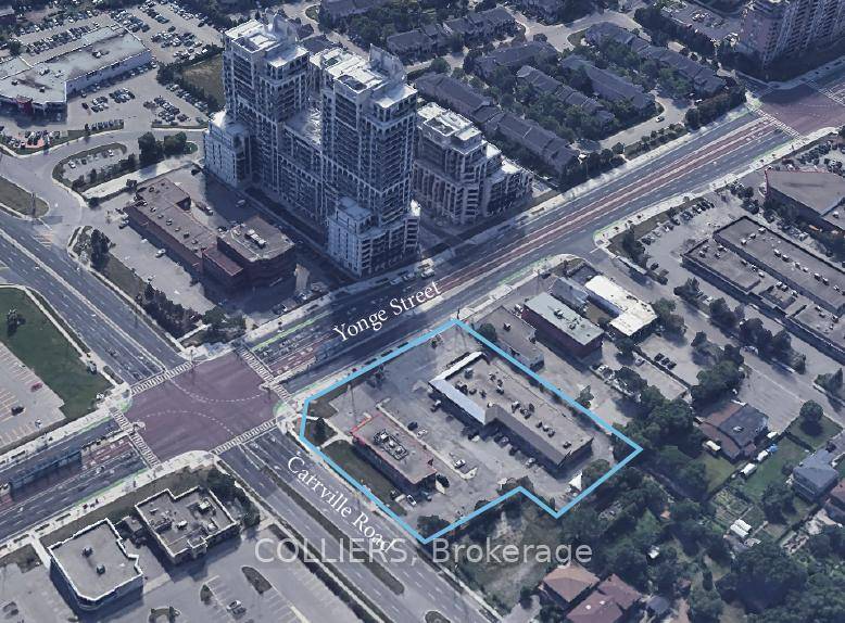 9218 Yonge Street represents an existing commercial retail plaza with an approved premier mixed use redevelopment opportunity prominently located at the corner of Yonge Street in Richmond Hill.
